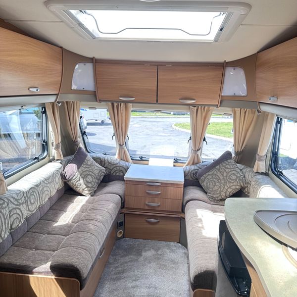 ✨STUNNING SWIFT CHARISMA 4 BERTH FIXED BED✨ 360698343