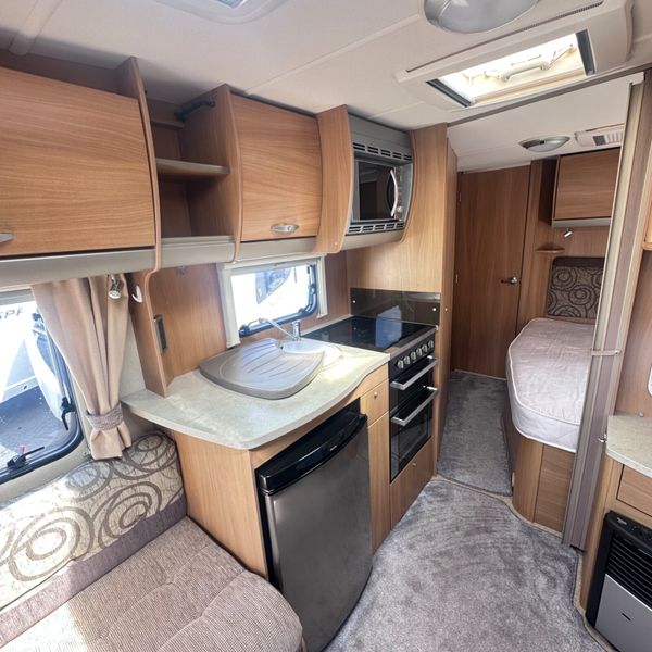 ✨STUNNING SWIFT CHARISMA 4 BERTH FIXED BED✨ 360698350