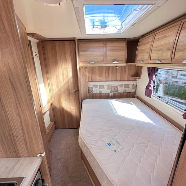 ✨STUNNING BAILEY UNICORN 4 BERTH FIXED BED✨ 360698581