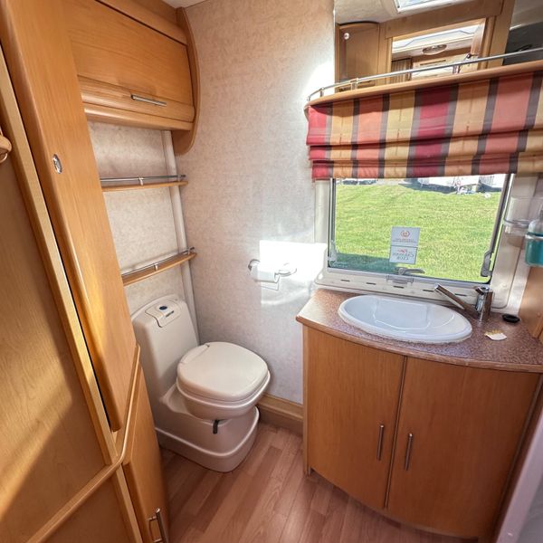 ✨ELDDIS CRUSADER 4 BERTH FIXED SINGLE BEDS✨ 360699059