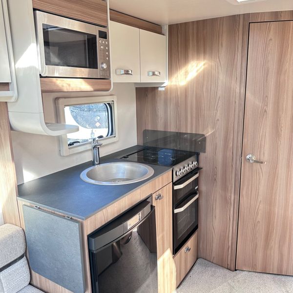 ✨STUNNING 2020 SWIFT FREESTYLE 2 BERTH✨ 360699724