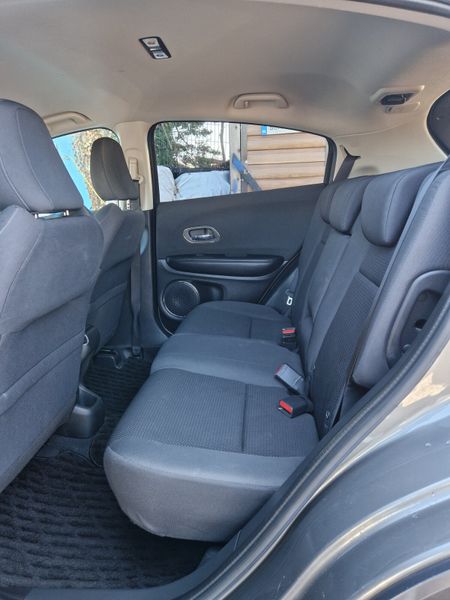 Honda Vezel 1.5L Hybrid|High-Spec|Low Miles 360715748