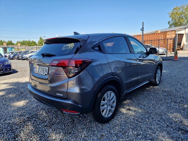 Honda Vezel 1.5L Hybrid|High-Spec|Low Miles 360715759