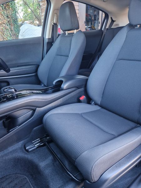 Honda Vezel 1.5L Hybrid|High-Spec|Low Miles 360715774