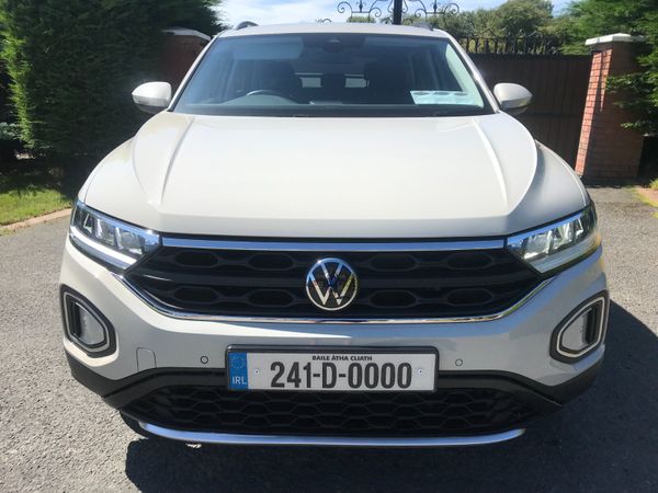 VOLKSWAGEN T-ROC 1.0L TSI PETROL LIFE... 360774544