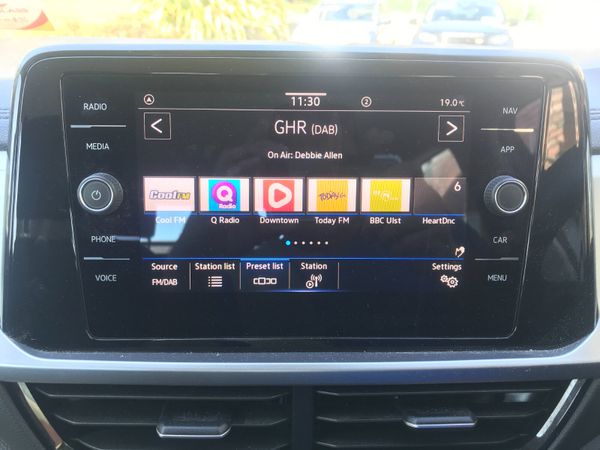 VOLKSWAGEN T-ROC 1.0L TSI PETROL LIFE... 360775705