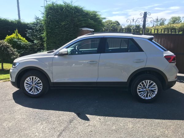 VOLKSWAGEN T-ROC 1.0L TSI PETROL LIFE... 360775749