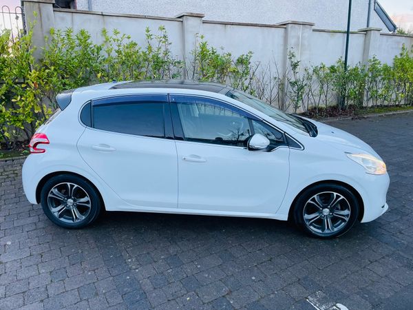 2014 PEUGEOT 208 1.2 AUTO PREMIUM MODEL 360827860