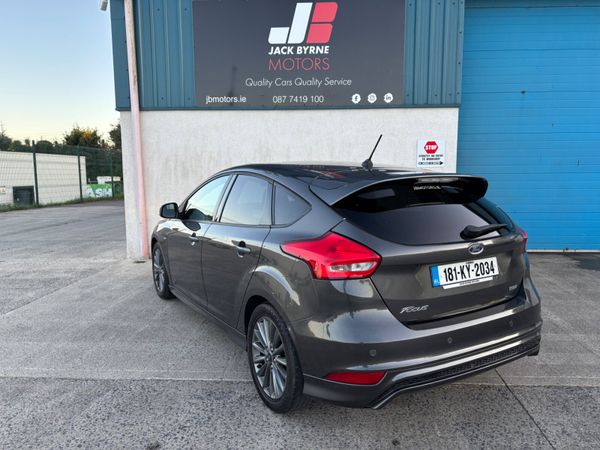 Ford Focus ST-Line 360845987