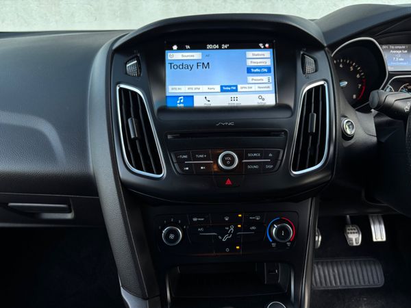 Ford Focus ST-Line 360845988