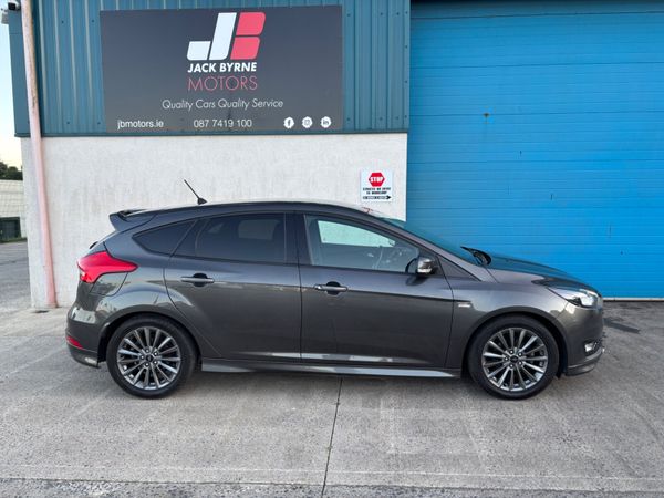 Ford Focus ST-Line 360845995