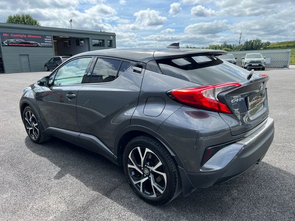 2018 (182) Toyota CH-R Design 1.8 CVT Hybrid 360840215