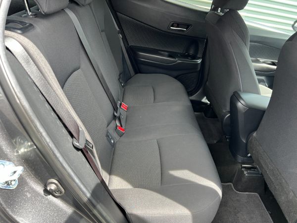 2018 (182) Toyota CH-R Design 1.8 CVT Hybrid 360840236