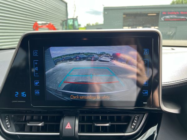 2018 (182) Toyota CH-R Design 1.8 CVT Hybrid 360840232