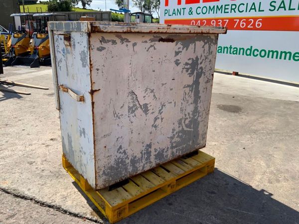 WORK SHOP TOOL STORAGE CABINET.......1390. 360857982