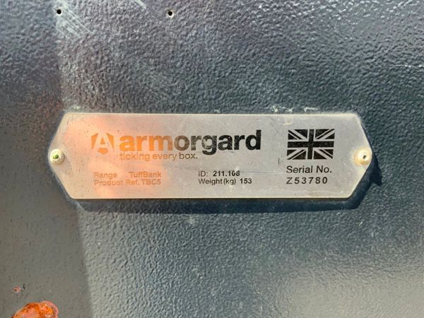 ARMOGUARD TUFFBANK STORAGE CABINET.....1377t. 360852729