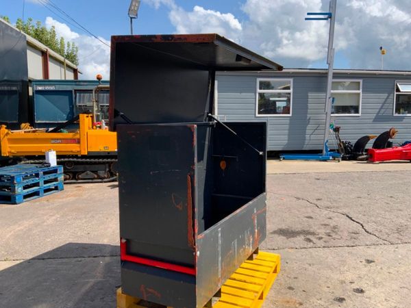ARMOGUARD TUFFBANK STORAGE CABINET.....1377t. 360852732