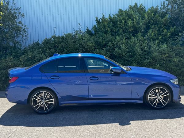 BMW 330e M-Sport Portimao Blue 360874735