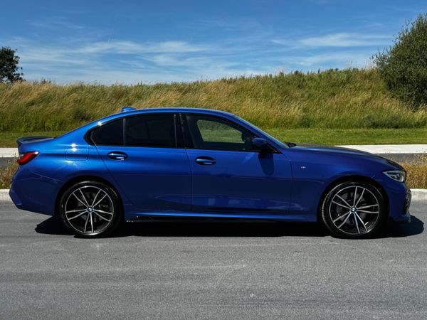 BMW 330e M-Sport Portimao Blue 360874754