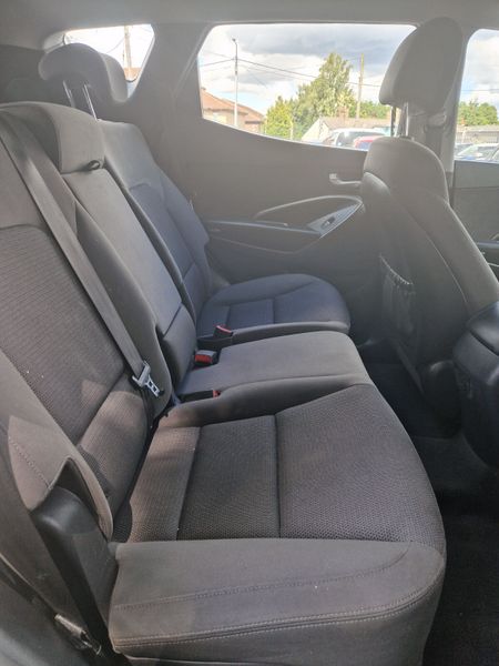 2016 Hyundai Santa Fe |7 Seater| Manual| Beige 360870284