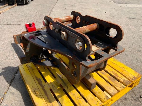 2023 DROMONE PALLET FORK ATTACHMENT.....3668. 360871957