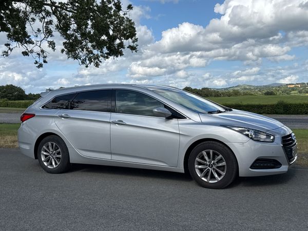 Hyundai i40 2015 SE NAV 1.7 Trade Sale 360897225