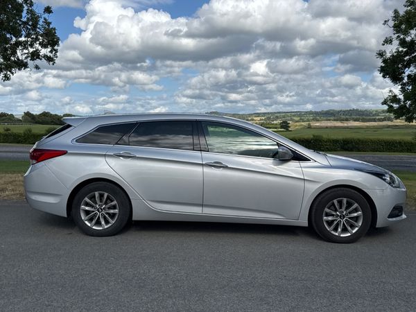Hyundai i40 2015 SE NAV 1.7 Trade Sale 360897241
