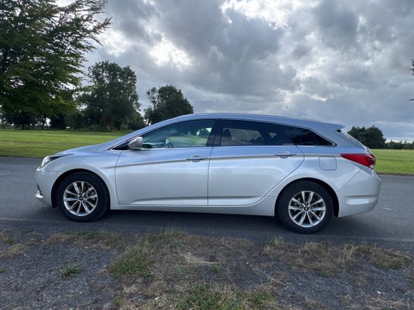 Hyundai i40 2015 SE NAV 1.7 Trade Sale 360897287