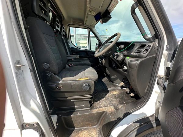 2017 IVECO DAILY CHERRY PICKER....90,000 MILES 360892002