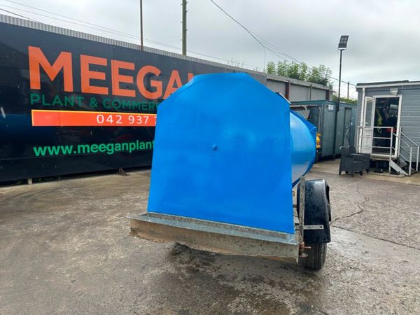 .2000 litre fuel bowser 360892789