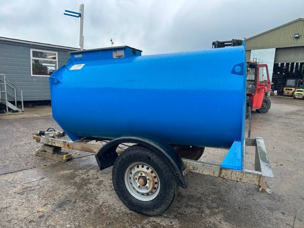 .2000 litre fuel bowser 360892791