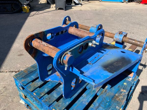 CONQUIP PALLET FORK  80mm ATTACHMENT.....4086. 360893543