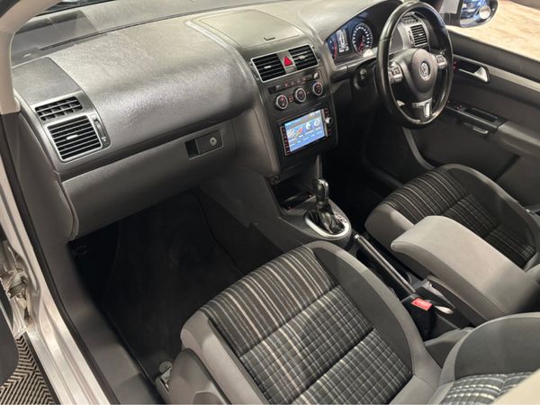Volkswagen Touran CROSS 1.4 TSI 7 SEATER AUTO 360903557