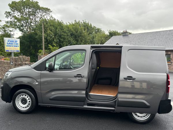 Fiat Doblo 2024 1.5 HDI only 25000kms as new 360919919