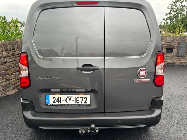 Fiat Doblo 2024 1.5 HDI only 25000kms as new 360919933