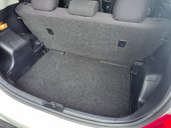 2015 Toyota Vitz Terra Automatic VVTI 360940936