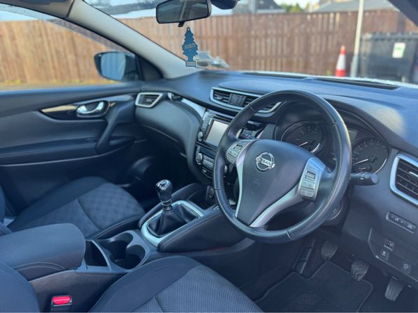 Nissan Qashqai 1.2 SV MY16 NC E6 4DR 360952838