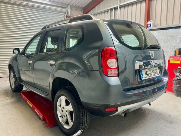 Dacia Duster 2014    Great spec ! 360965084
