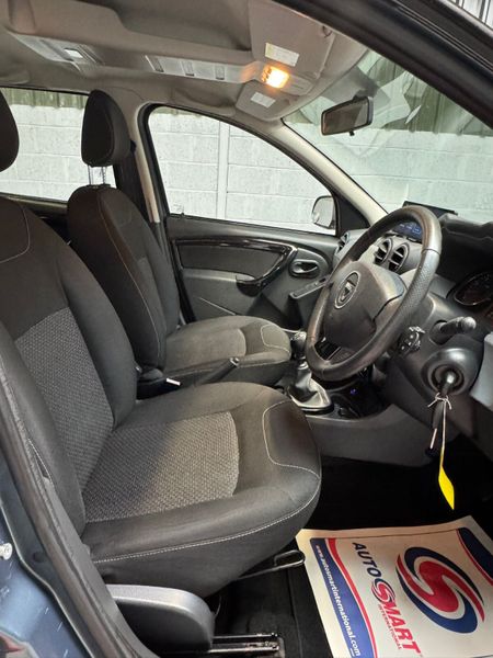 Dacia Duster 2014    Great spec ! 360965085