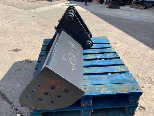 60" GRADING BUCKET...50mm PINS......1264t. 360966117