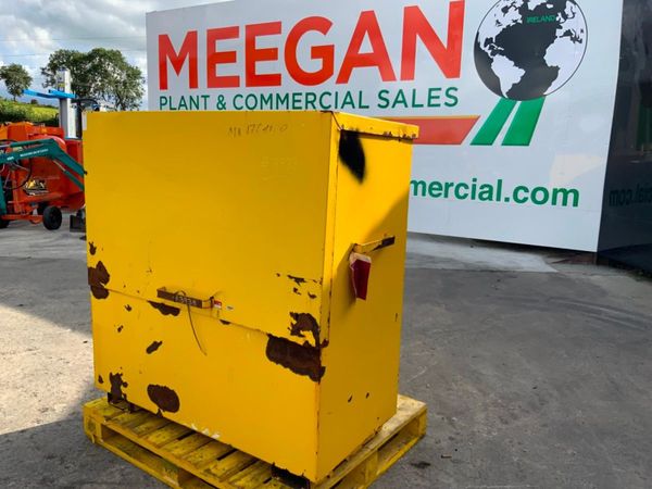 WORKSHOP TOOL STORAGE CHEST......3938 360963766