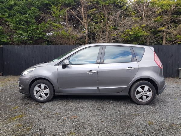 11 SCENIC TOM TOM.. NCT TODAY .. LOW MILES 360979106