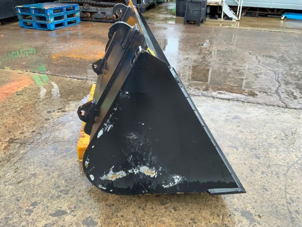 UNUSED STRICKLAND JCB TELEPORTER BUCKET. 360985857