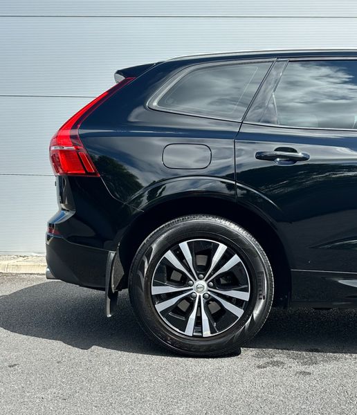 Volvo XC60 B4 2.0D Momentum *NewModel 360989285