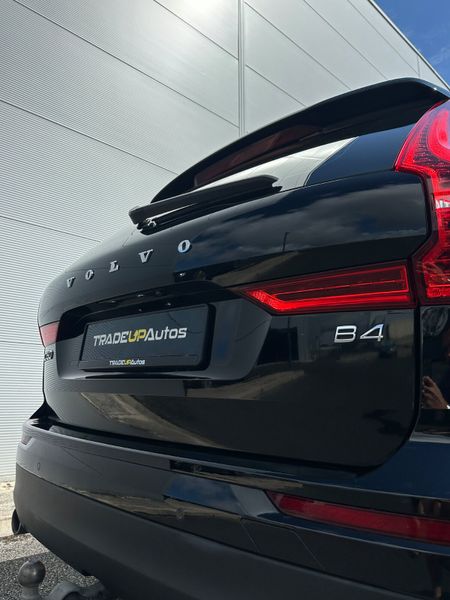Volvo XC60 B4 2.0D Momentum *NewModel 360989286