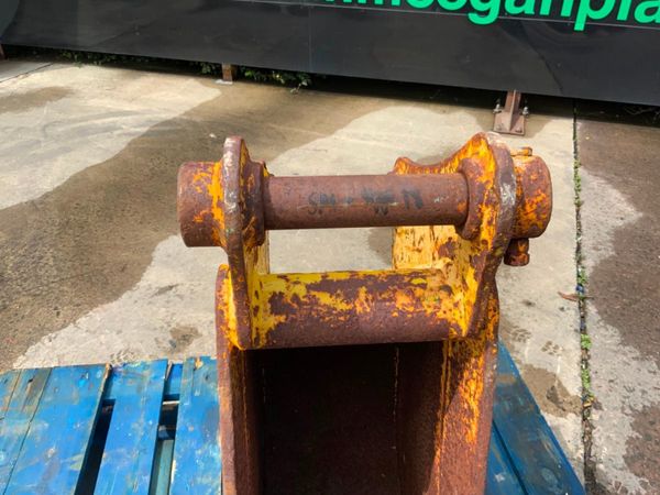 12" DIGGING BUCKET....45mm PINS.......1212t 360994178