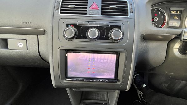VW Touran 1.4 TSI Automatic7 Seats 2014 360994394