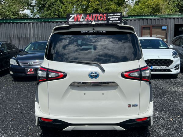 17 Toyota Sienta 1.5 Hybrid  Reverse Camera 361006721