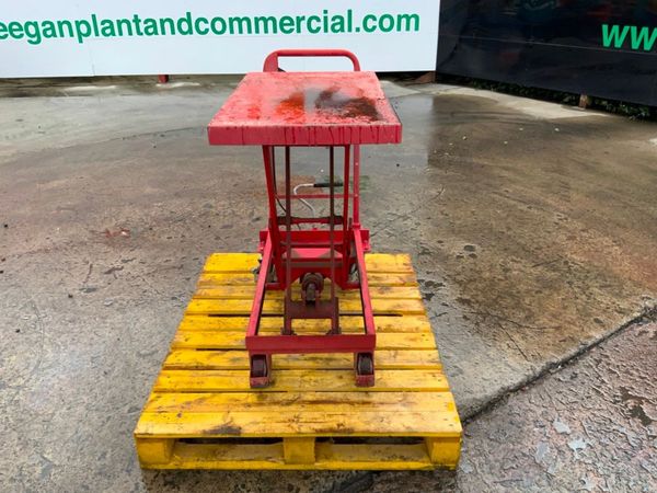 CLARKE HYDRAULIC LIFT / PLATFORM  LIFT......751-1. 361007314