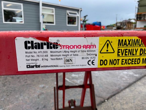CLARKE HYDRAULIC LIFT / PLATFORM  LIFT......751-1. 361007316